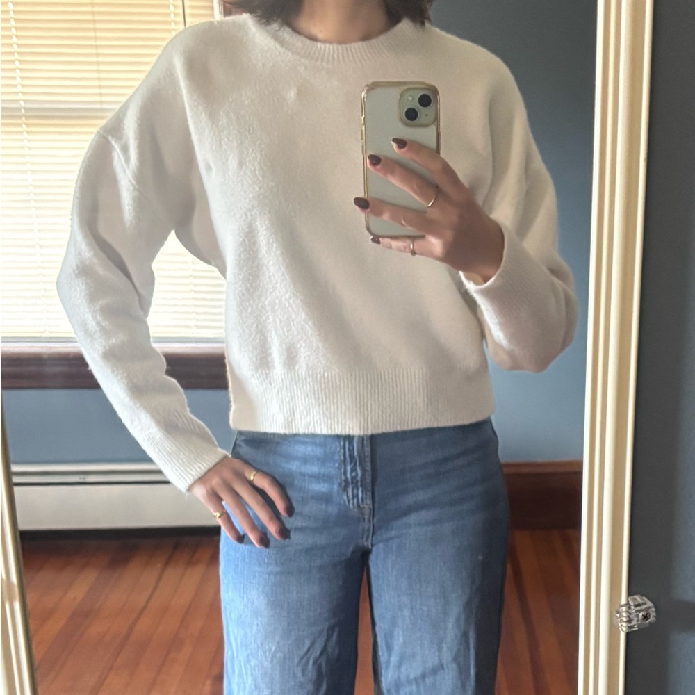 Zara Cream Crew Neck Sweater